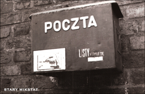 Skrzynka pocztowa przy ulicy Świerczewskiego